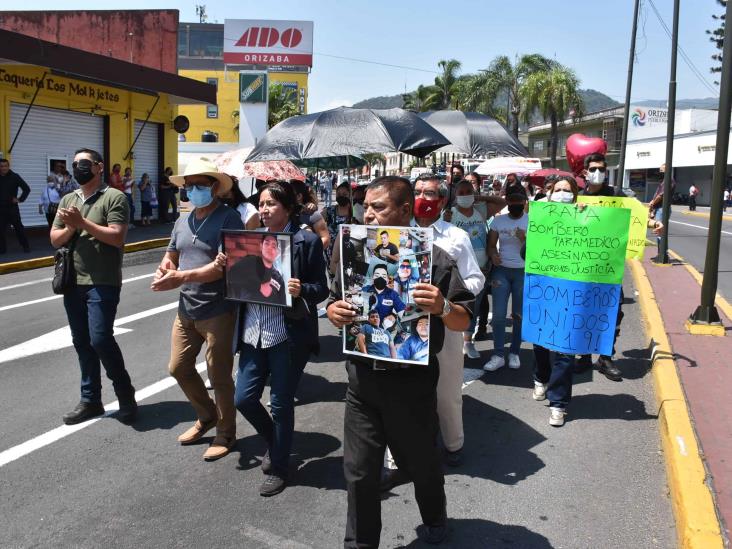 Despiden a Rafael, bombero caído en ataque armado