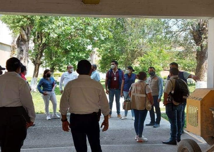 Recorren posibles sedes para vacunación vs Covid en Orizaba