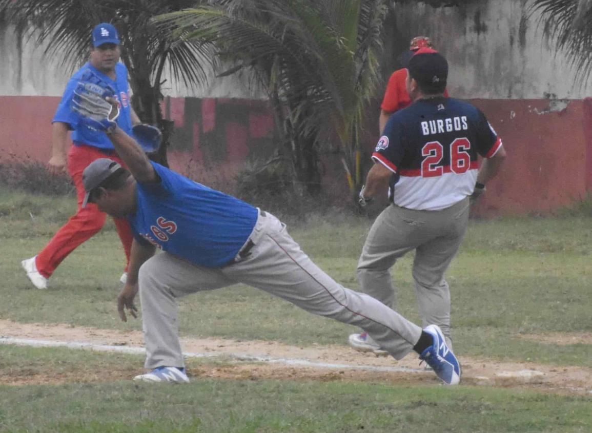 El softbol se resiste al olvido en la Liga Intercolonias