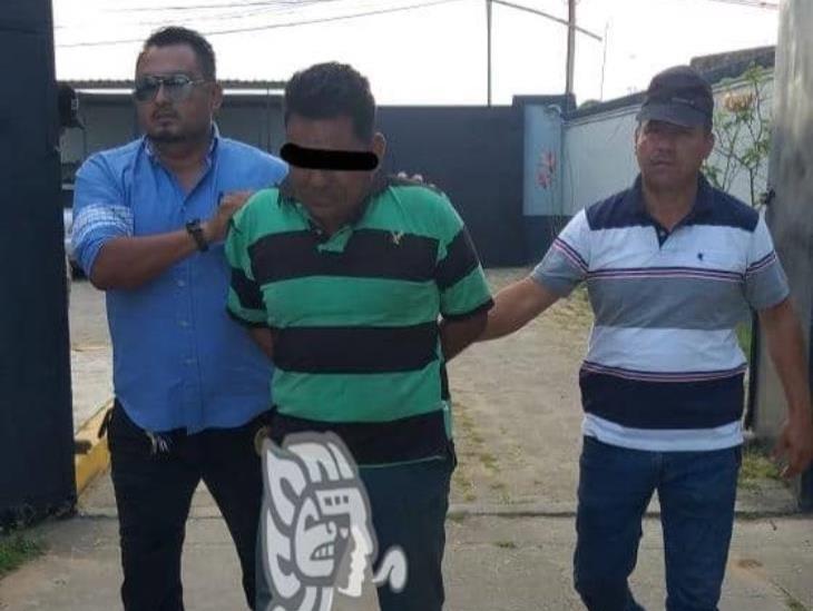 Por asesinato de mujer y dos niños, lo capturan en el sur de Veracruz