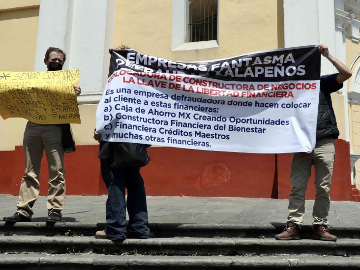 Xalapa: jubilados y pensionados mantienen lucha vs pagos en UMA