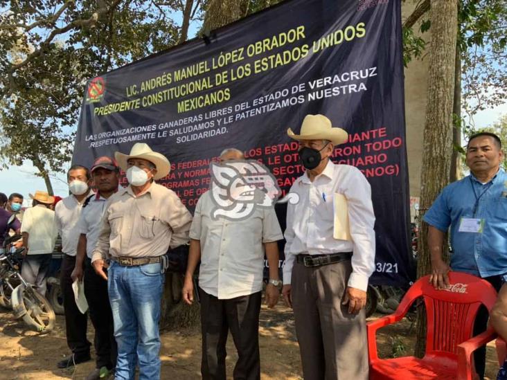 Productores y obreros reciben al Presidente con inquietudes