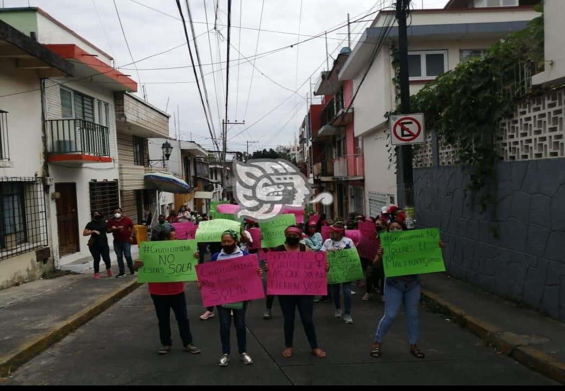 Exigen mujeres aplicar todo el peso de la ley a Rogelio Franco