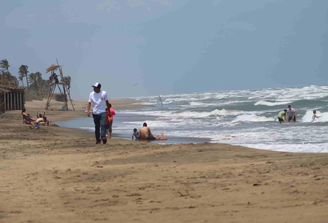 Exhorta PC a quedarse en casa; playas de Agua Dulce no serán cerradas