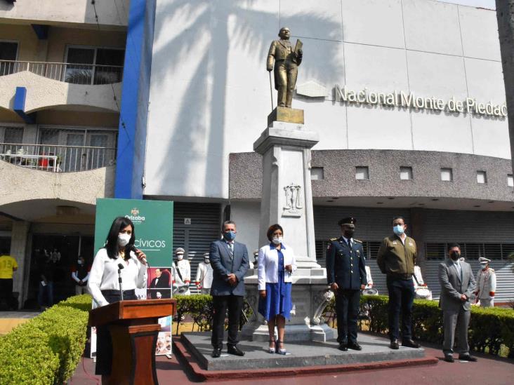 En Orizaba, autoridades conmemoran a Benito Juárez