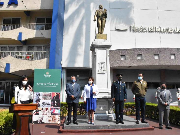 En Orizaba, autoridades conmemoran a Benito Juárez