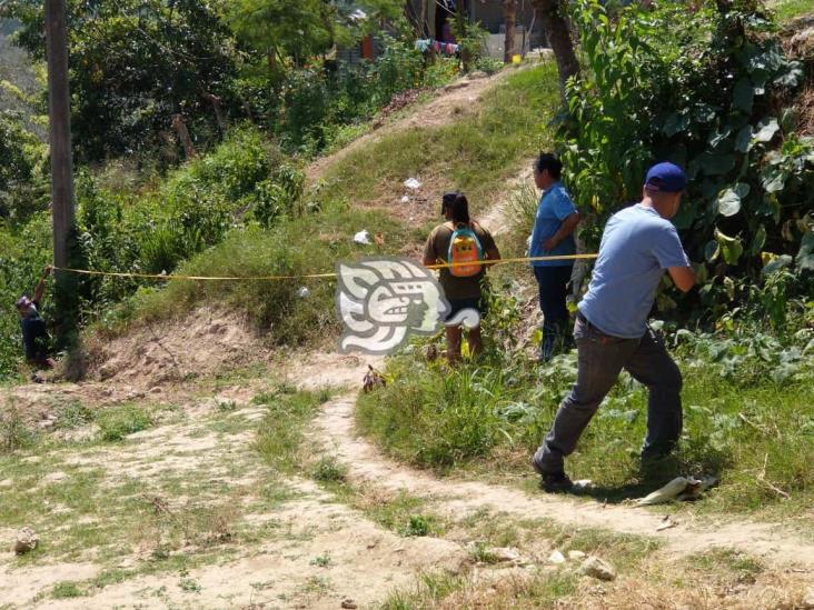 Exigen desalojar a paracaidistas en colonia de Papantla