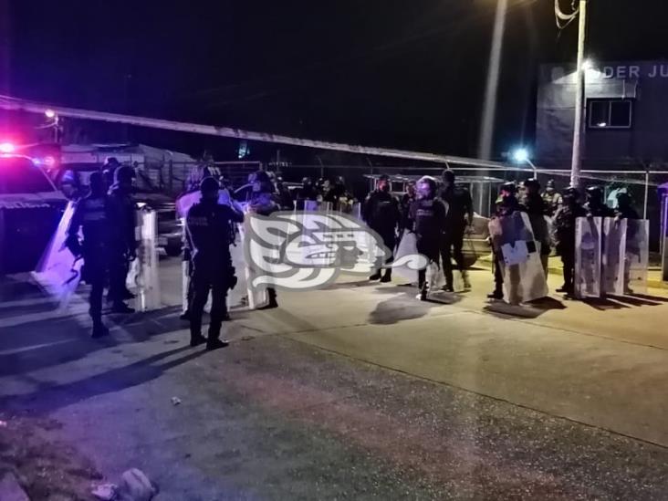 Transportistas exigen liberación de Ramón N; SSP implementa anti motín en el Cereso