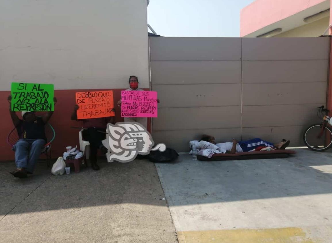 Transitorio de la sección 11 se mantiene en huelga de hambre