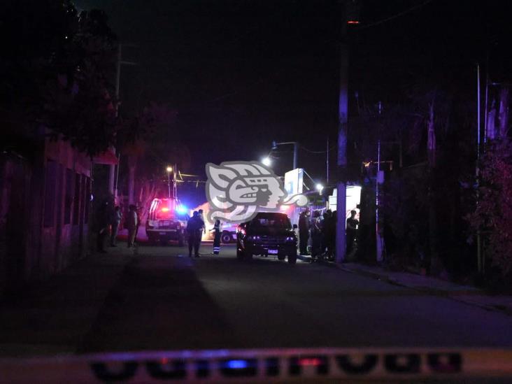 Dos hombres mueren acribillados afuera de bar de Rafael Delgado