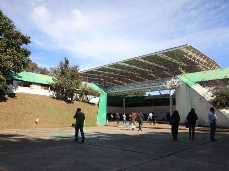 Magisterio en Veracruz, sin plazas, seguros o becas; exigen audiencia