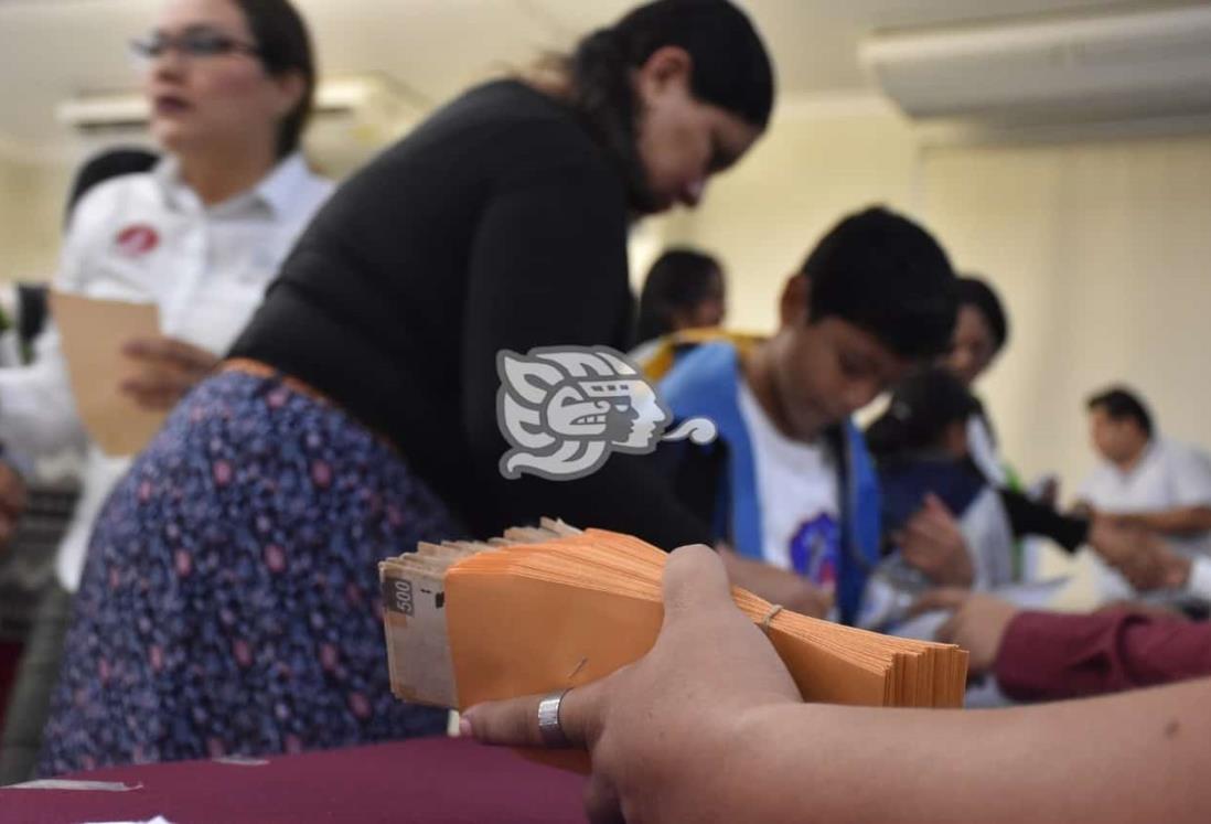 Después de elecciones, emitirán convocatoria para becas por excelencia