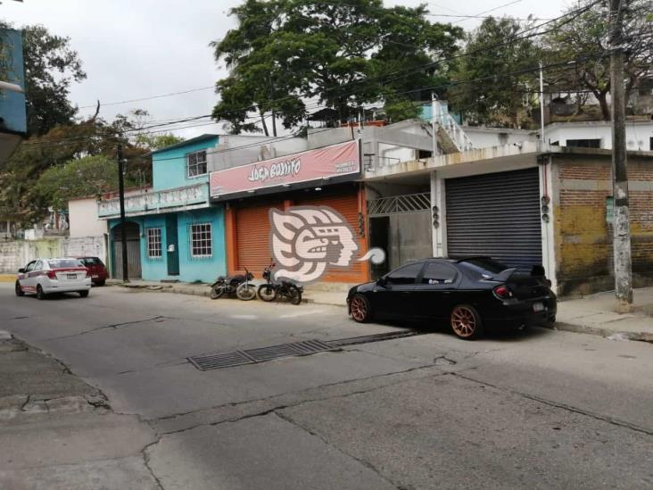 Saquearon tienda deportiva y ferretería en Nanchital