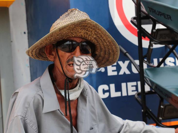 Roberto Trinidad, voceador porteño de tradición; afronta el Parkinson