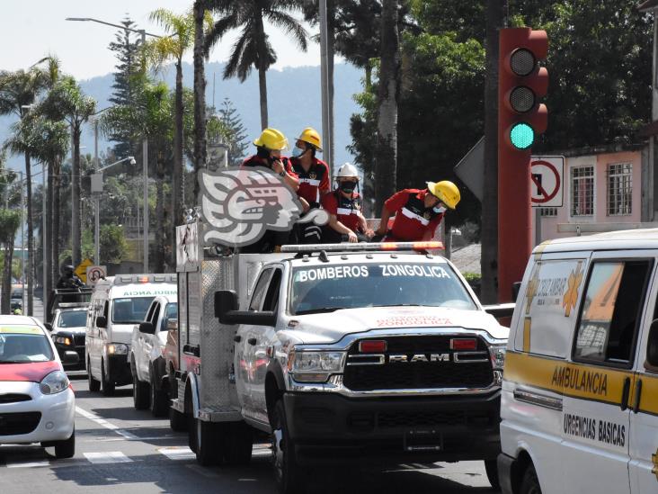 Mezhua ni con agua quiere apoyar a Bomberos  de Zongolica