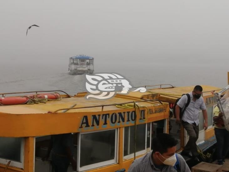 Intensa neblina dificulta transporte fluvial entre Coatza y Allende