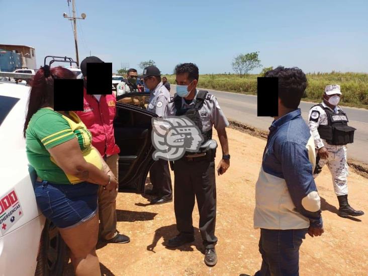 Aseguran camión robado y detienen a tres en la Coatza-Mina