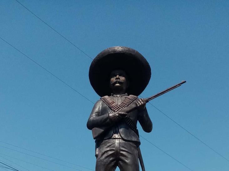 Autoridades orizabeñas rinden homenaje a Emiliano Zapata