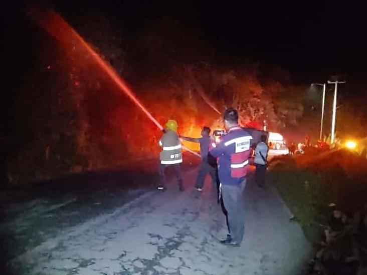 Incendio en Los Reyes deja cerca de una hectárea afectada