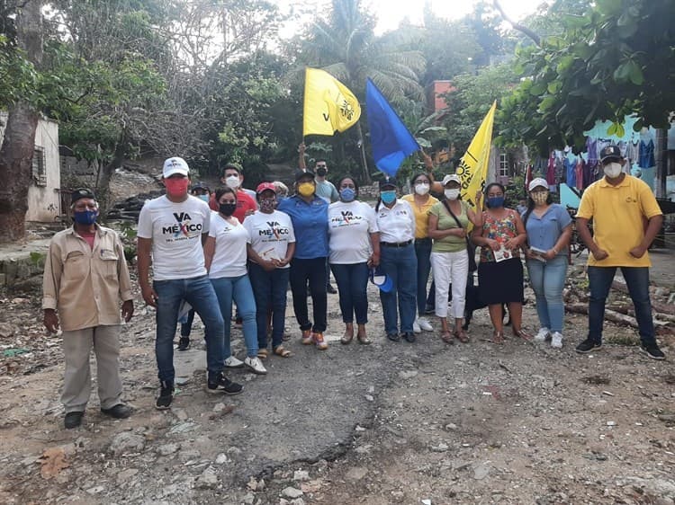 Ofrece Nereida aumentar salario a trabajadores de la salud