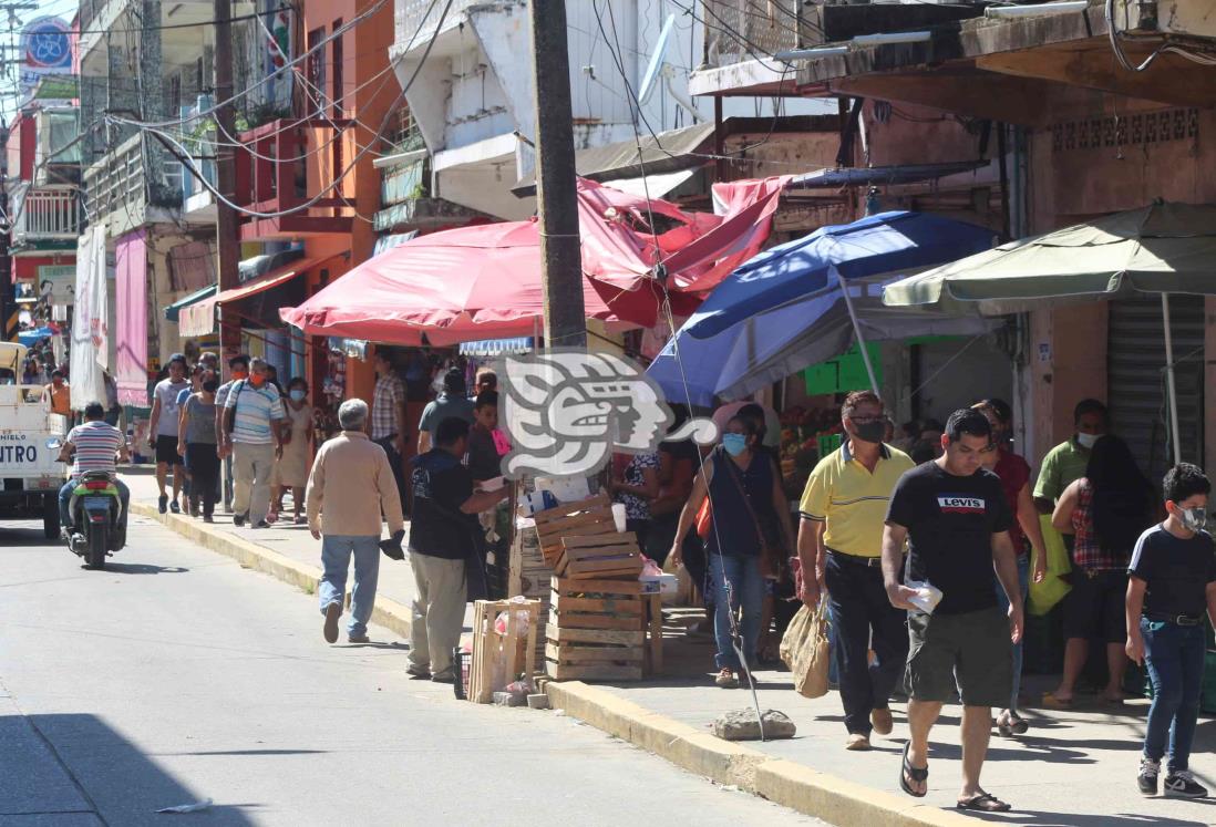 Aguadulceños sufren sofocante ola de calor; sensación llega a 45 grados