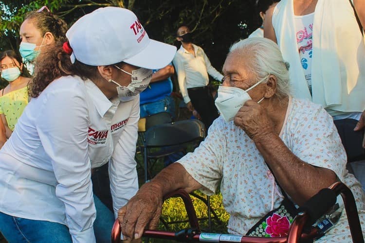 ¡Agua Dulce e Ixhuatlán del Sureste son territorio MORENA!