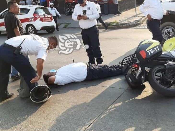 Camioneta particular impacta a moto patrulleros en Veracruz