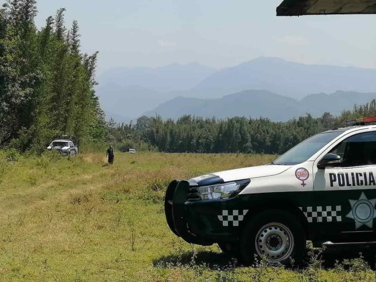 Hallan fosa clandestina en Escobedo; exhuman 2 cuerpos