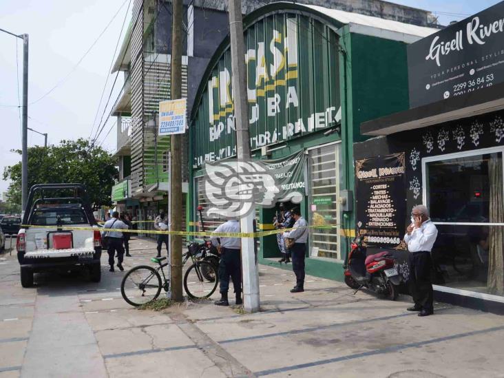 En Veracruz, asaltan con lujo de violencia casa de empeño