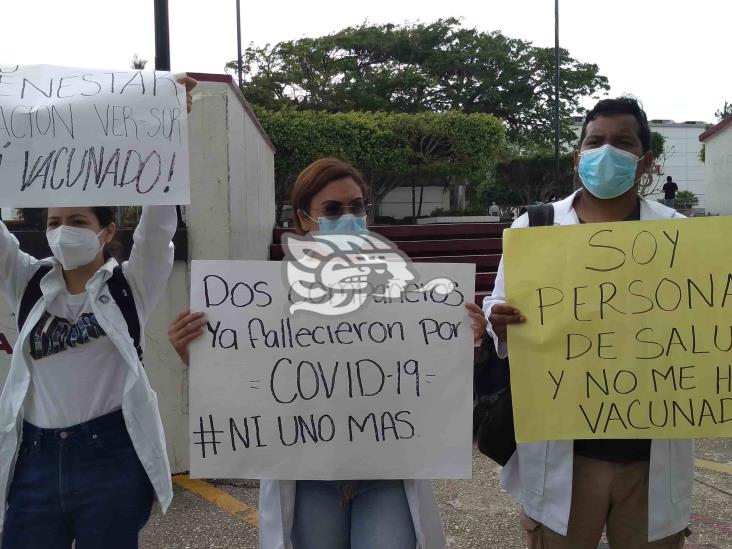 Personal de IMSS Bienestar se manifiestan por falta de vacunas anticovid