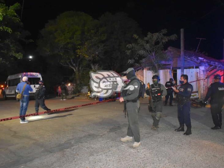 Asesinan a balazos a joven en barrio de Oluta 