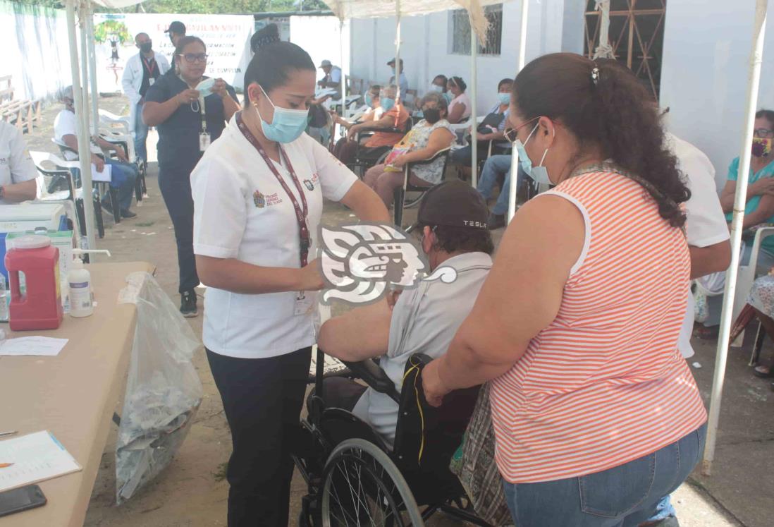 No es necesario pernoctar por vacuna, recomiendan a choapenses