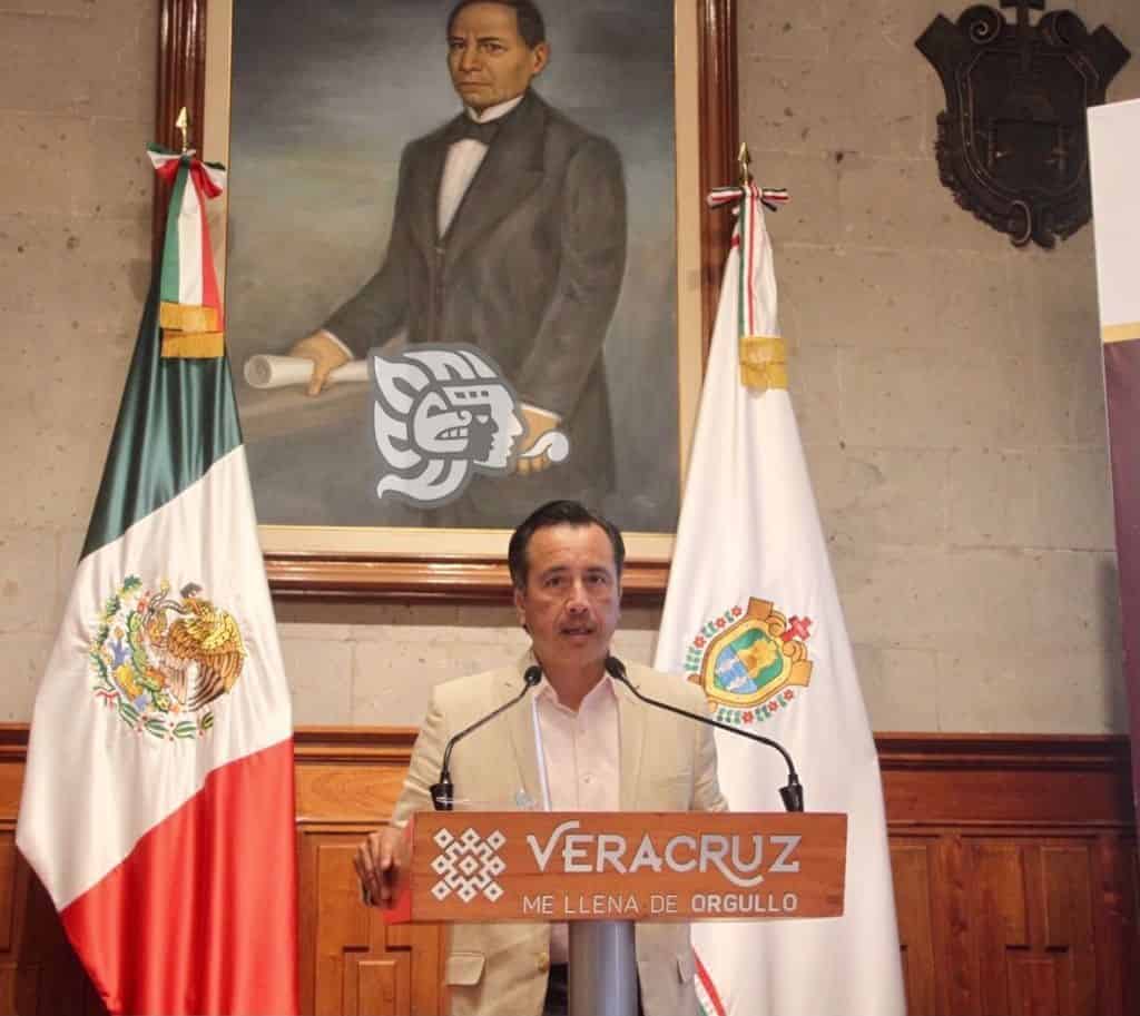 Puros cuentos; Cuitláhuac sobre supuesta investigación a Cisneros