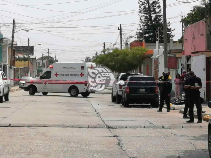 De tres balazos en la cabeza ejecutan a mecánico en Coatzacoalcos