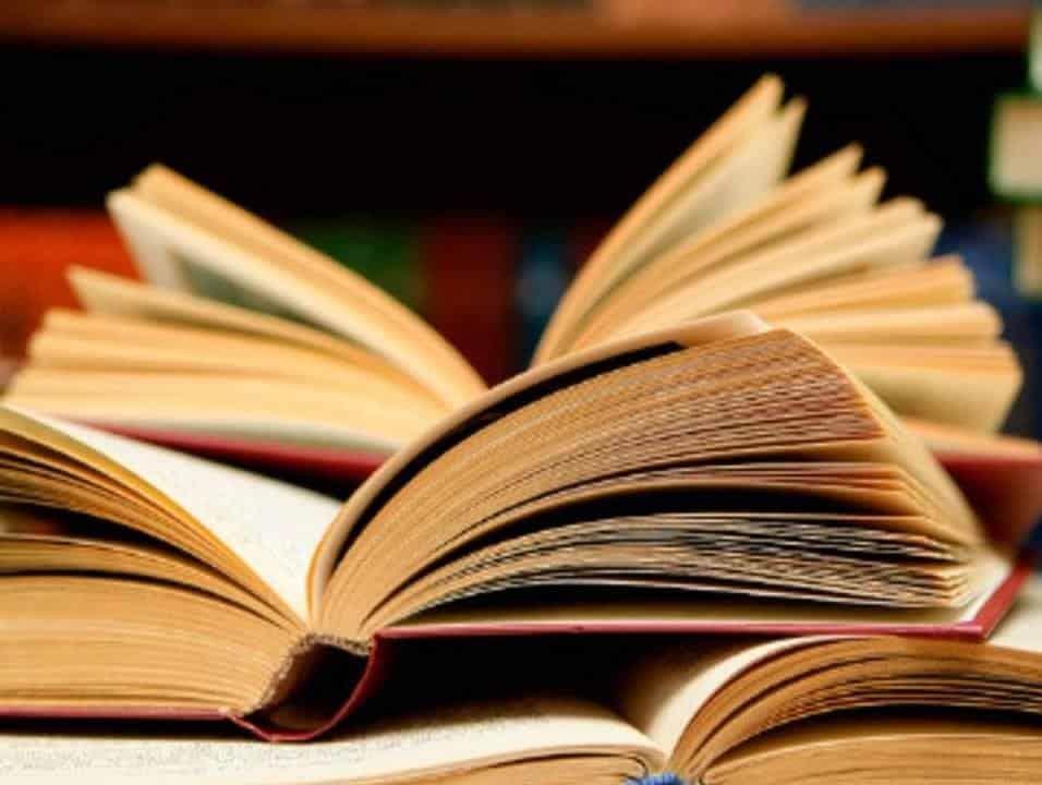 ¿Sin plan para este fin? ¡Da tiempo a la lectura! Aquí los 10 mejores libros de 2022