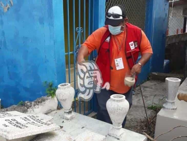 Refuerzan acciones contra el mosco del dengue en Las Choapas