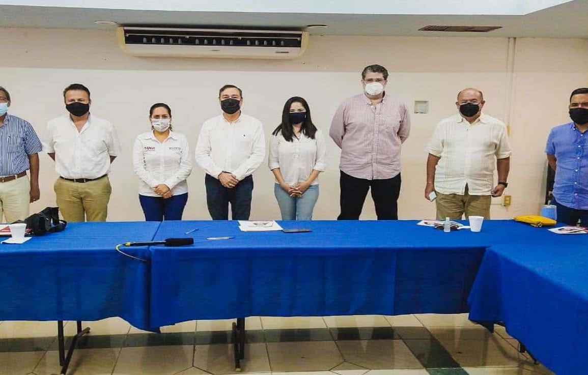 Reconocen empresarios intervención de Tania Cruz en seguridad