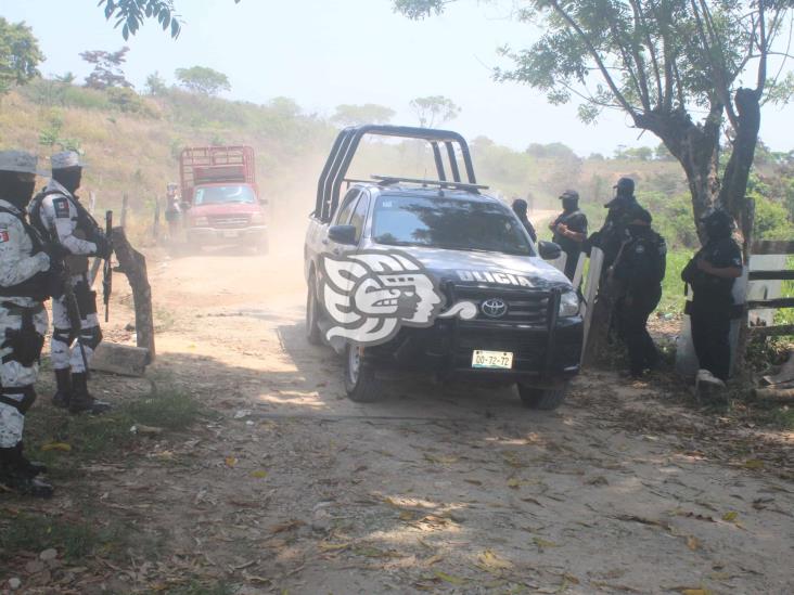 SSP desaloja a 50 familias de predio invadido en Agua Dulce