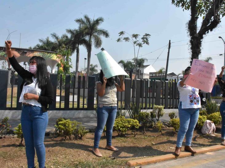 Estudiantes del Movimiento Antorchista exigen vacuna en Córdoba