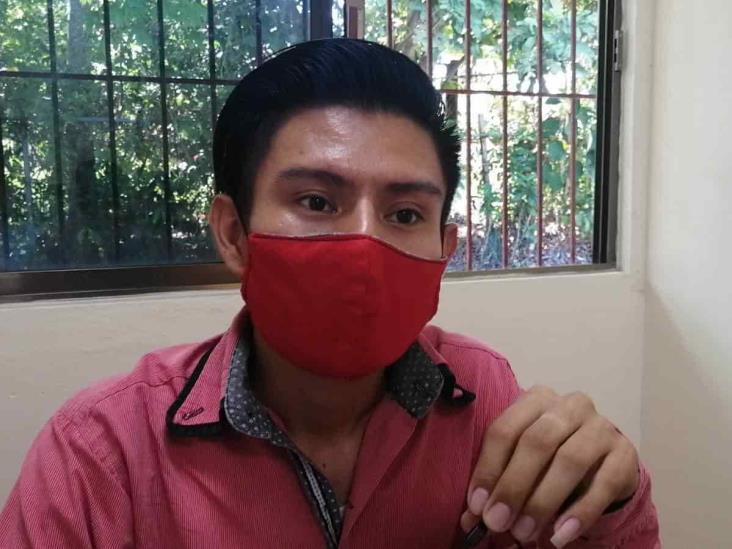 Esposo le lanza aceite caliente a mujer en Ixhuatlán; DIF interviene en caso