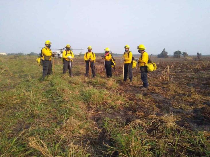 Autoridades mitigan incendio en tembladeras