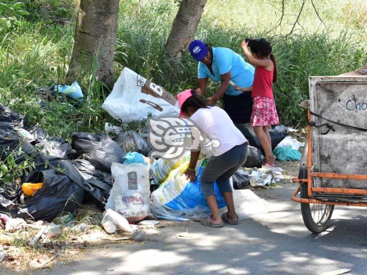 A pesar de carencias, no pierden ilusión de festejar su día