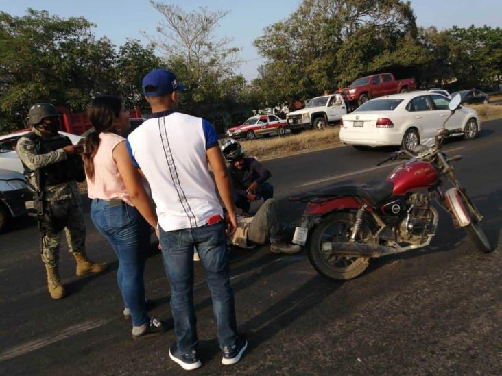 Se registra accidente sobre carretera Veracruz-Xalapa; deja dos personas heridas