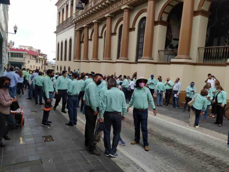 En Xalapa, telefonistas se suman a protesta nacional