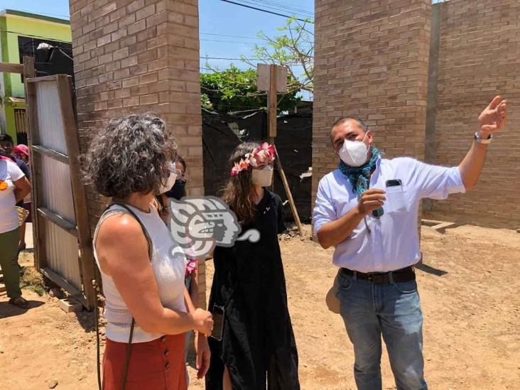 Natalia Lafourcade supervisa avances del Centro del Son Jarocho