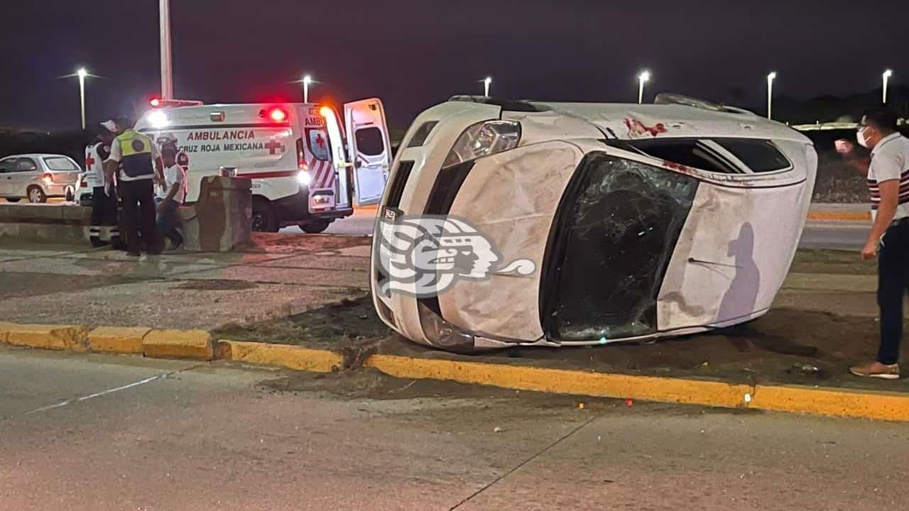 Conductor sufre fracturas y pierde un dedo tras fuerte accidente