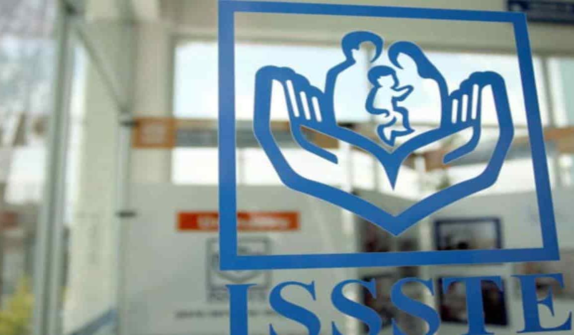 ISSSTE confirma despido de secretaría general; manifestantes no eran trabajadores