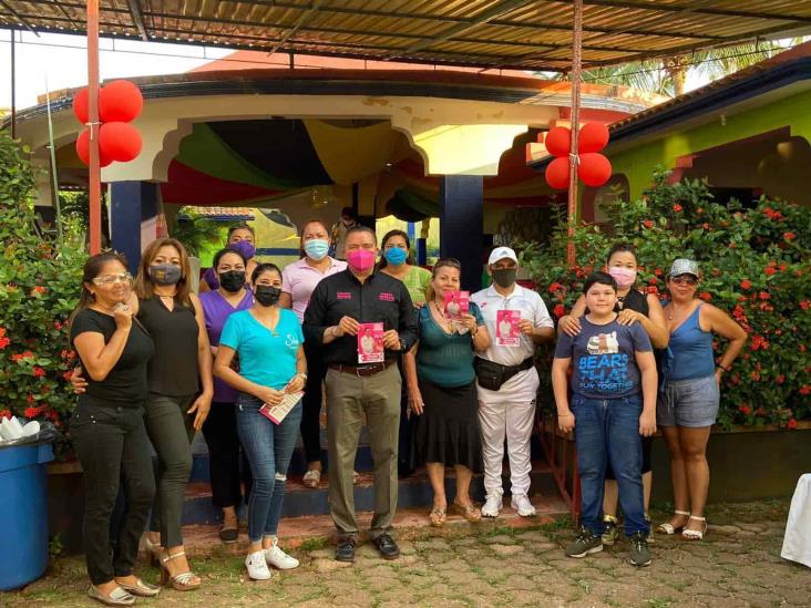 Mujeres emprendedoras son la Fuerza de Coatzacoalcos: Chucho Moreno 