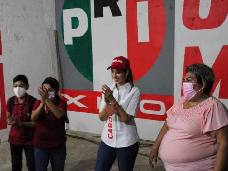 Por bien de Veracruz, candidata en Xico propone construir casa a Santa Claus