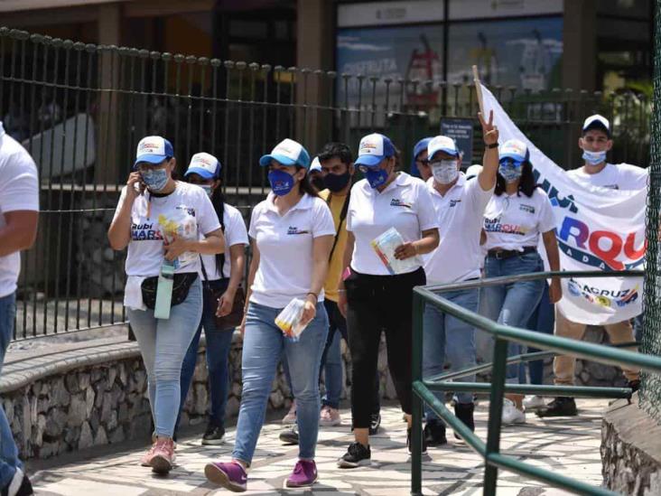 Jóvenes, capacitados para dirigir región centro, asegura Rubí Márquez